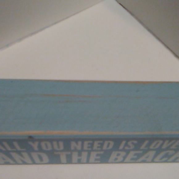 Lightblue Beach Wooden Sign - Picture 3 of 6